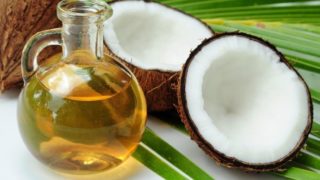 12 Benefits of Coconut Oil for Hair