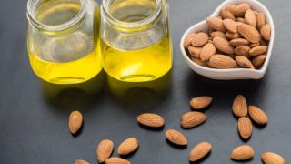10 Health Benefits of Sweet Almond Oil for Skin & Hair