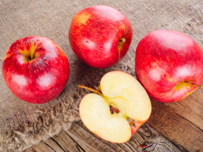 Amazing Benefits of Organic Apple