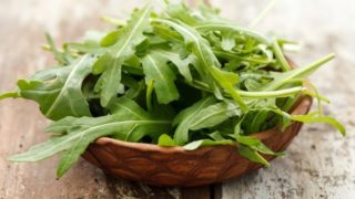 11 Powerful Health Benefits of Arugula (Eruca Sativa)