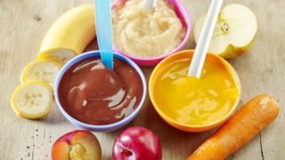 Organic Baby Food: Ingredients & Availability