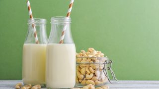 Top 9 Almond Milk Substitutes