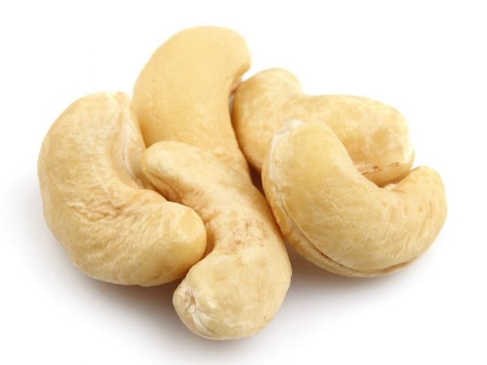 تابعوا معنا بالصور الكاجو Cashews و ماهي فوائد الكاجو المغذية