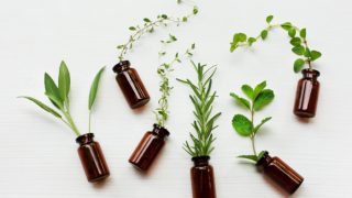 4 Best Essential Oils For Hormonal Balance