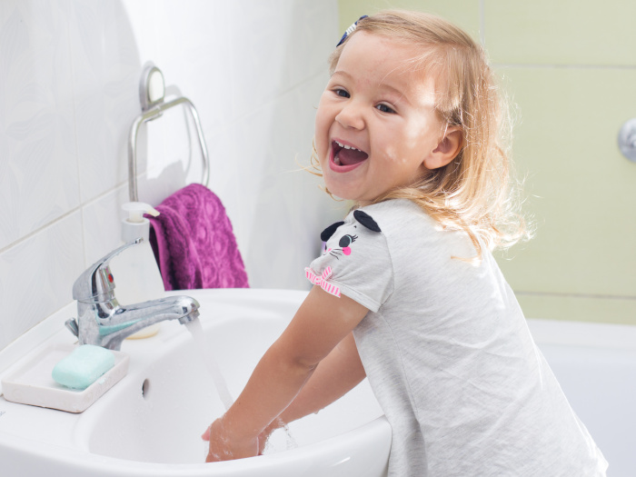 How To Wash Hands Properly & Other Hygiene Tips How To Wash Hands Properly & Other Hygiene Tips