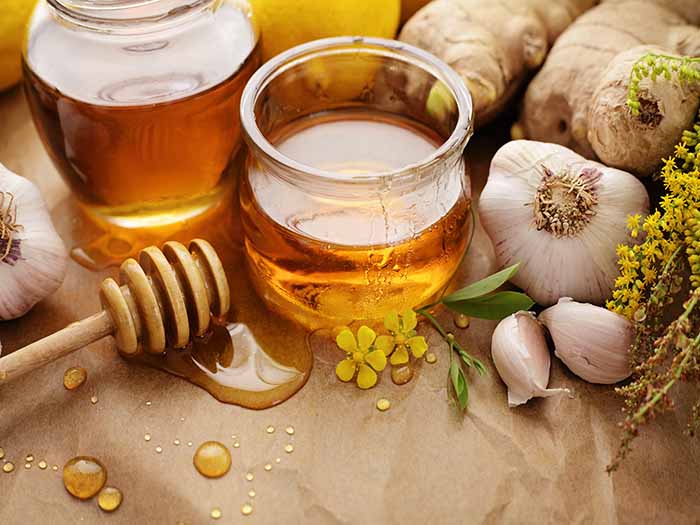 The Benefits of Consuming Raw Honey