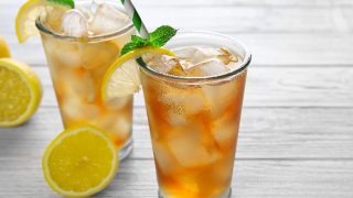 Lemon Iced Tea Recipe: A Summer Treat
