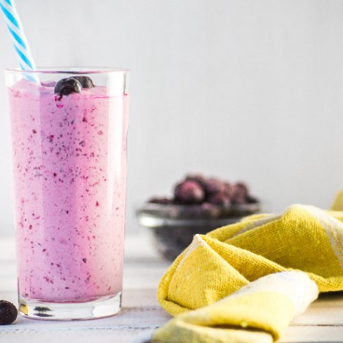 Blueberry keto smoothie