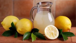 What is the pH of Lemon Juice