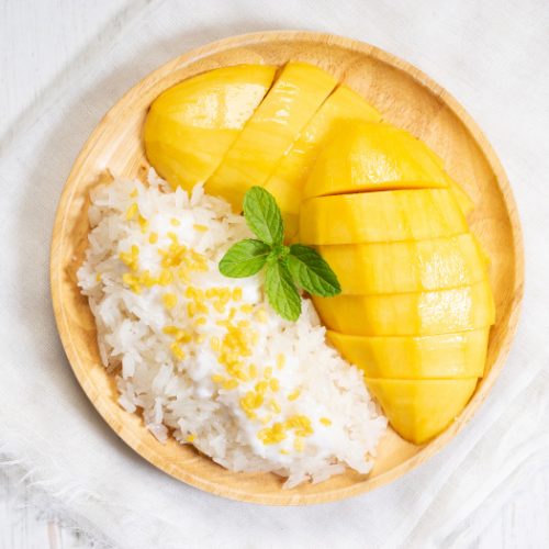 Mango and sticky rice on a table