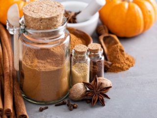 nutmeg nutrition dosage