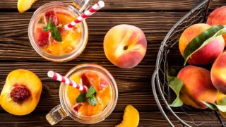 5 Powerful Benefits Of Peach Leaf Tea