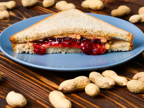 Delicious Peanut Butter and Jelly Sandwich Recipe | Organic Facts