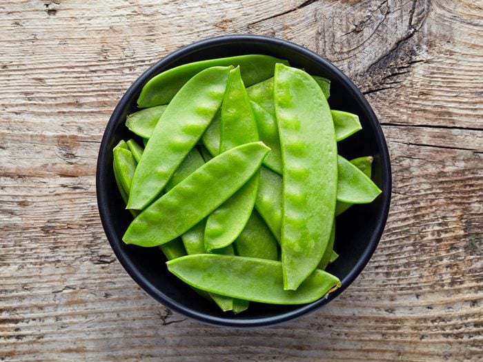 8 Impressive Benefits Of Snow Peas | Organic Facts