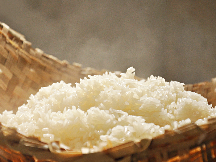 Is sticky rice good for stomach?
