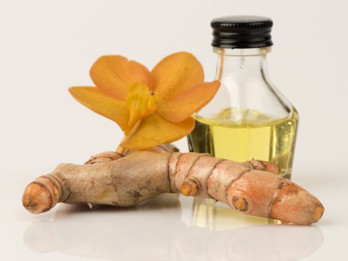 12 Amazing Turmeric Essential Oil Benefits & Uses Organic Facts