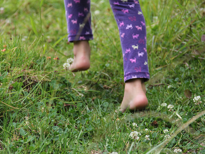 Health Benefits of Walking Barefoot on Grass Organic Facts